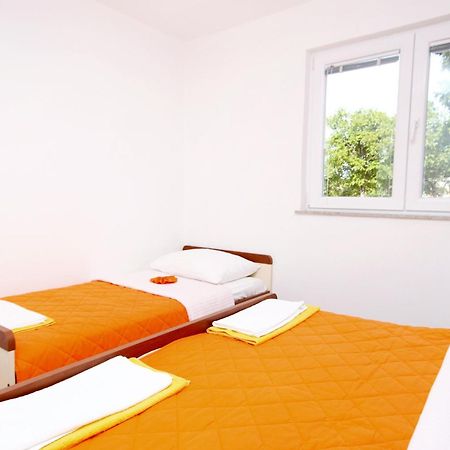 Apartments With A Parking Space Seline, Paklenica - 6603 Стариград-Паклениця Номер фото