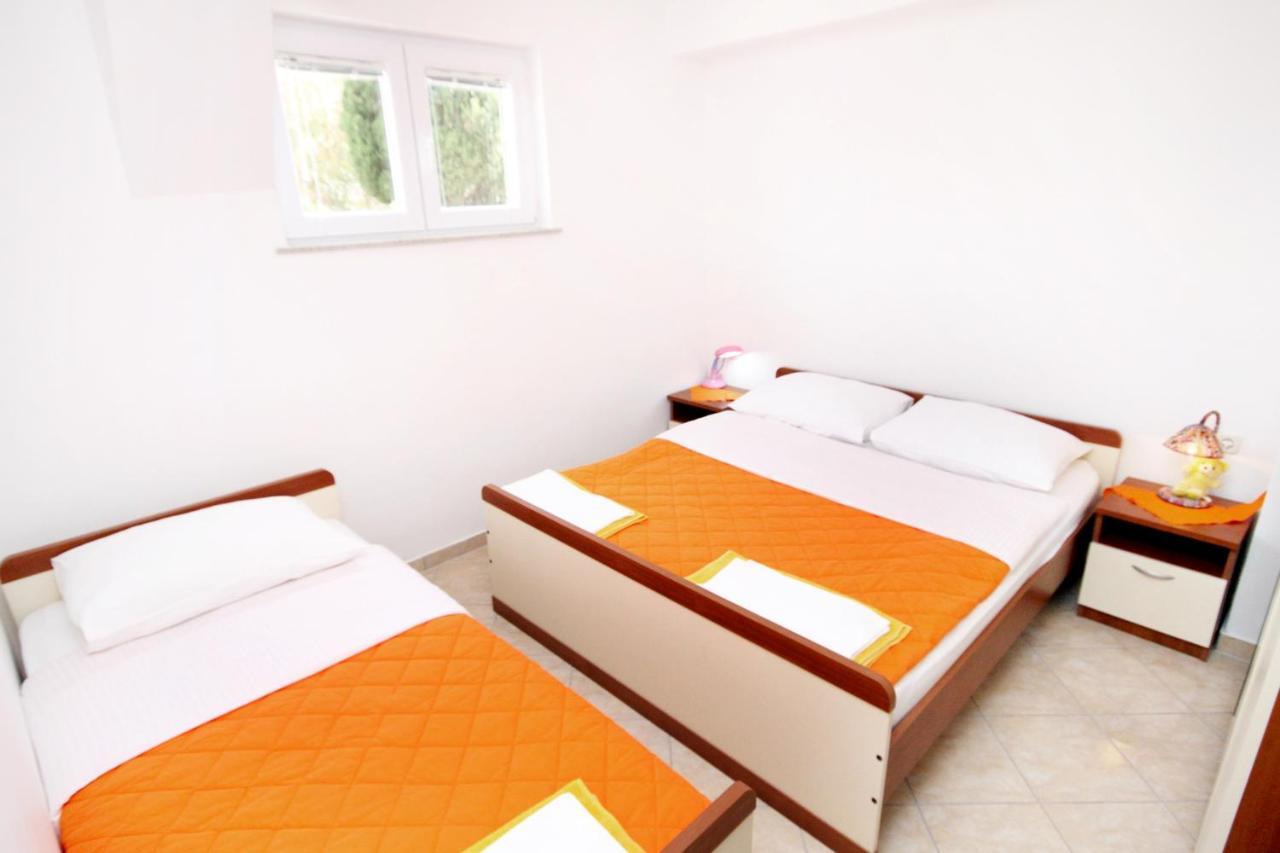 Apartments With A Parking Space Seline, Paklenica - 6603 Стариград-Паклениця Екстер'єр фото