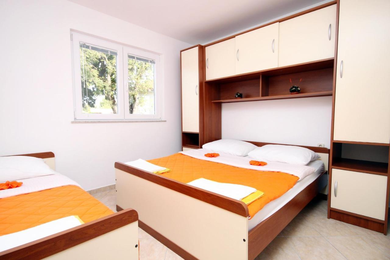 Apartments With A Parking Space Seline, Paklenica - 6603 Стариград-Паклениця Екстер'єр фото