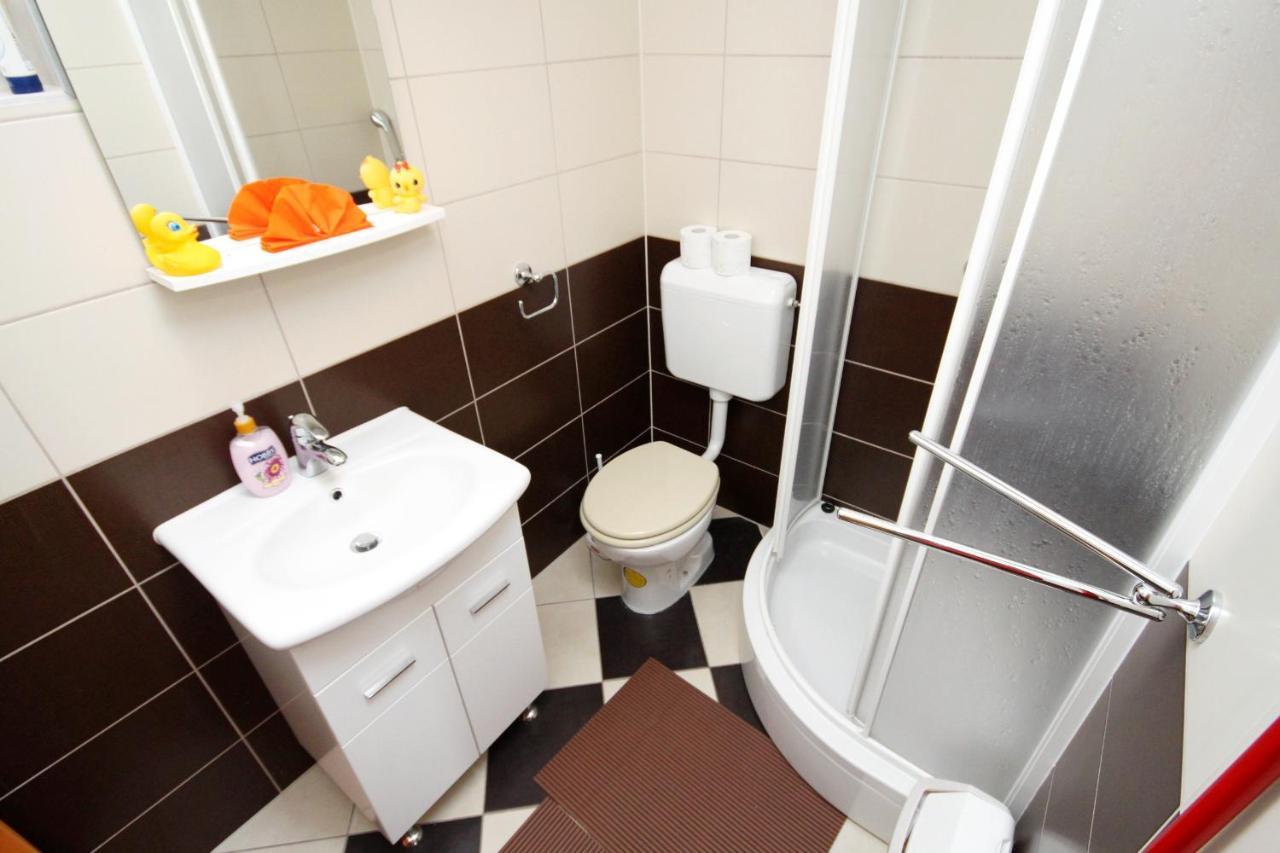 Apartments With A Parking Space Seline, Paklenica - 6603 Стариград-Паклениця Екстер'єр фото