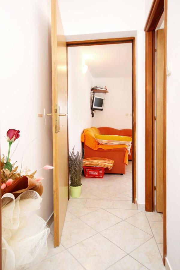 Apartments With A Parking Space Seline, Paklenica - 6603 Стариград-Паклениця Екстер'єр фото
