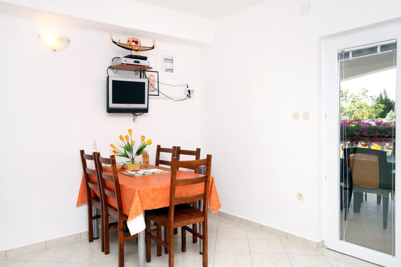 Apartments With A Parking Space Seline, Paklenica - 6603 Стариград-Паклениця Екстер'єр фото